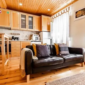 https://lovelisbonapartments-duplex-alfama-downtown.hotels-lisbon-portugal.com