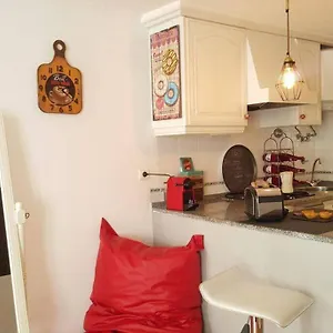 https://lovelisbonapartments-cool-loft-alfama.hotels-lisbon-portugal.com