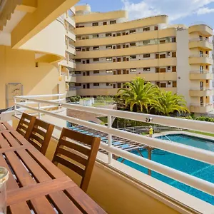 marina-2bdr-apartment-with-balcony-pool-5min-from-beach.hotelaalgarve.com/