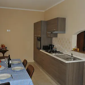 Doms Appartement Tarxien
